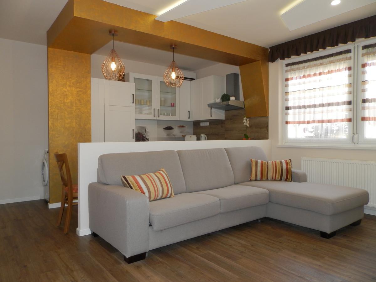Katalin Boutique & Wellness Apartmanok Hajdúszoboszló Екстериор снимка